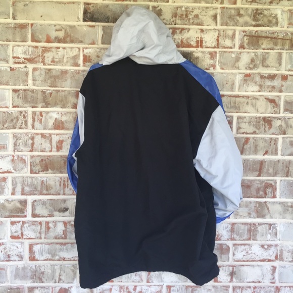 CARNIVAL Cruise line Wind Breaker Logo Zip Jacket - Picture 4 of 11